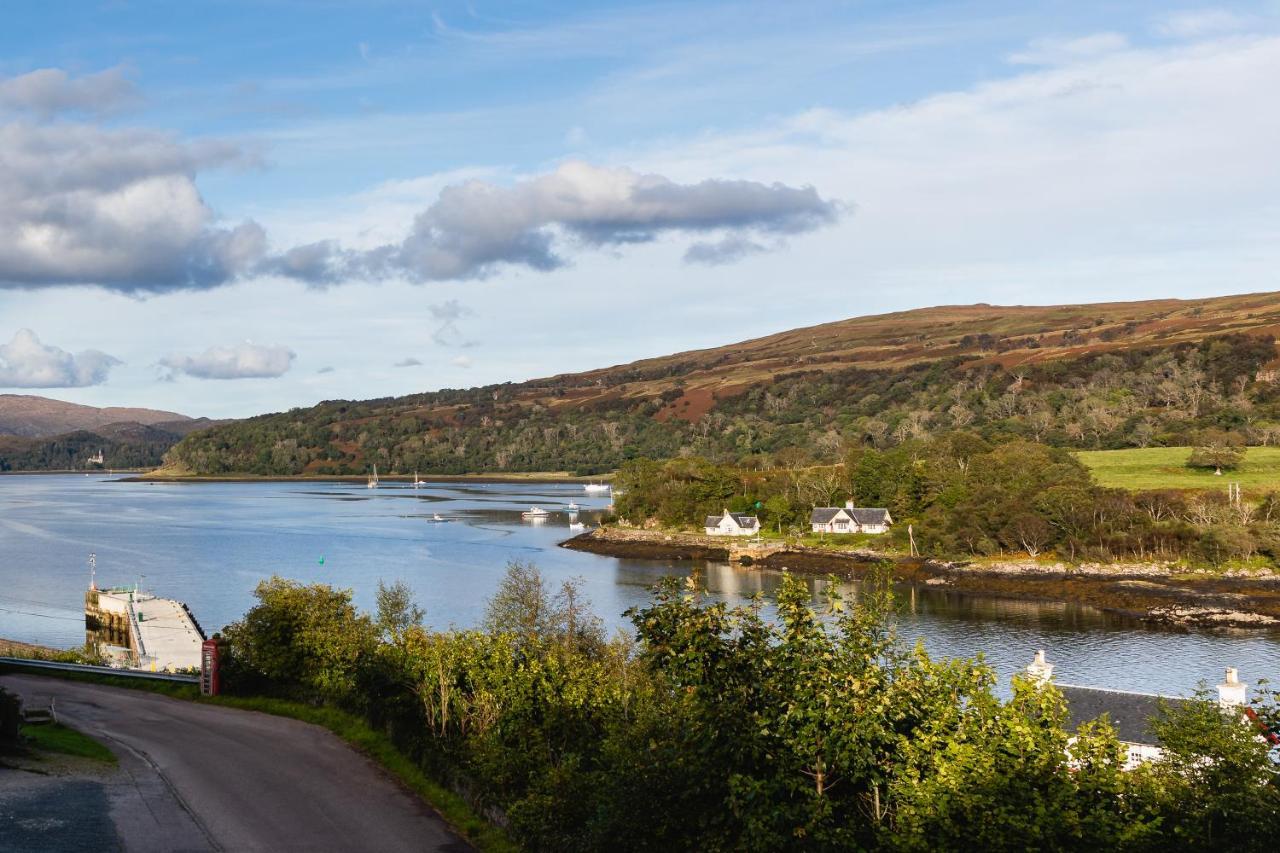Хостел Highland Basecamp Lochaline Экстерьер фото